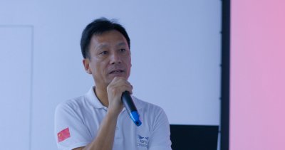 航空运动专委会主任——田襄林